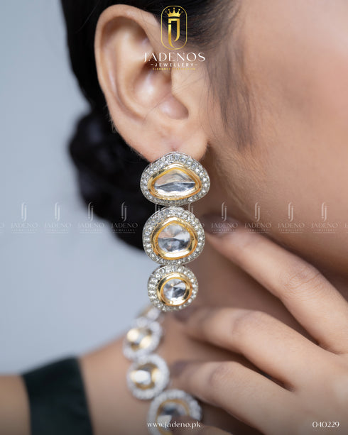 The Indian Uncut Kundan Suroor Necklace Set